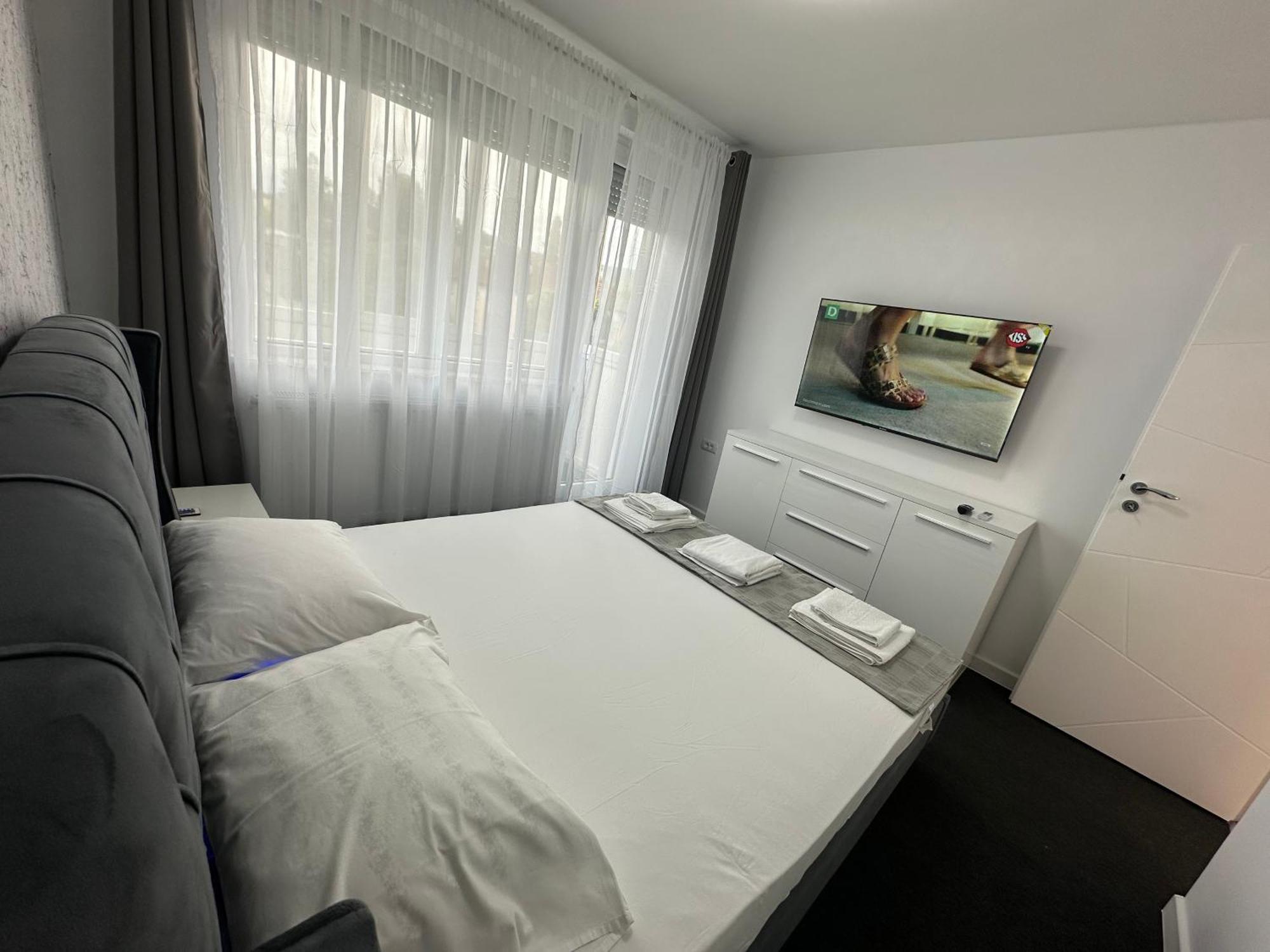 Apartament Ultra Central 3 Hunedoara Dış mekan fotoğraf
